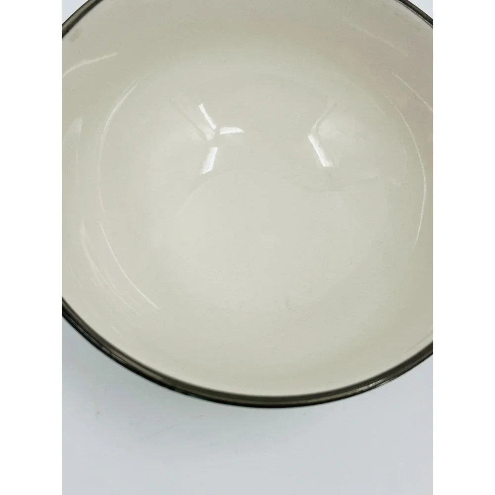 Pair of 2 Cabelas Bowls Stoneware by James Hautman Bothers Autumn Whitetails